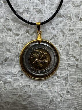 Hong Kong Bauhinia Orchid Pendant, Hand-Poured Resin 1994 Vintage Coin Jewelry